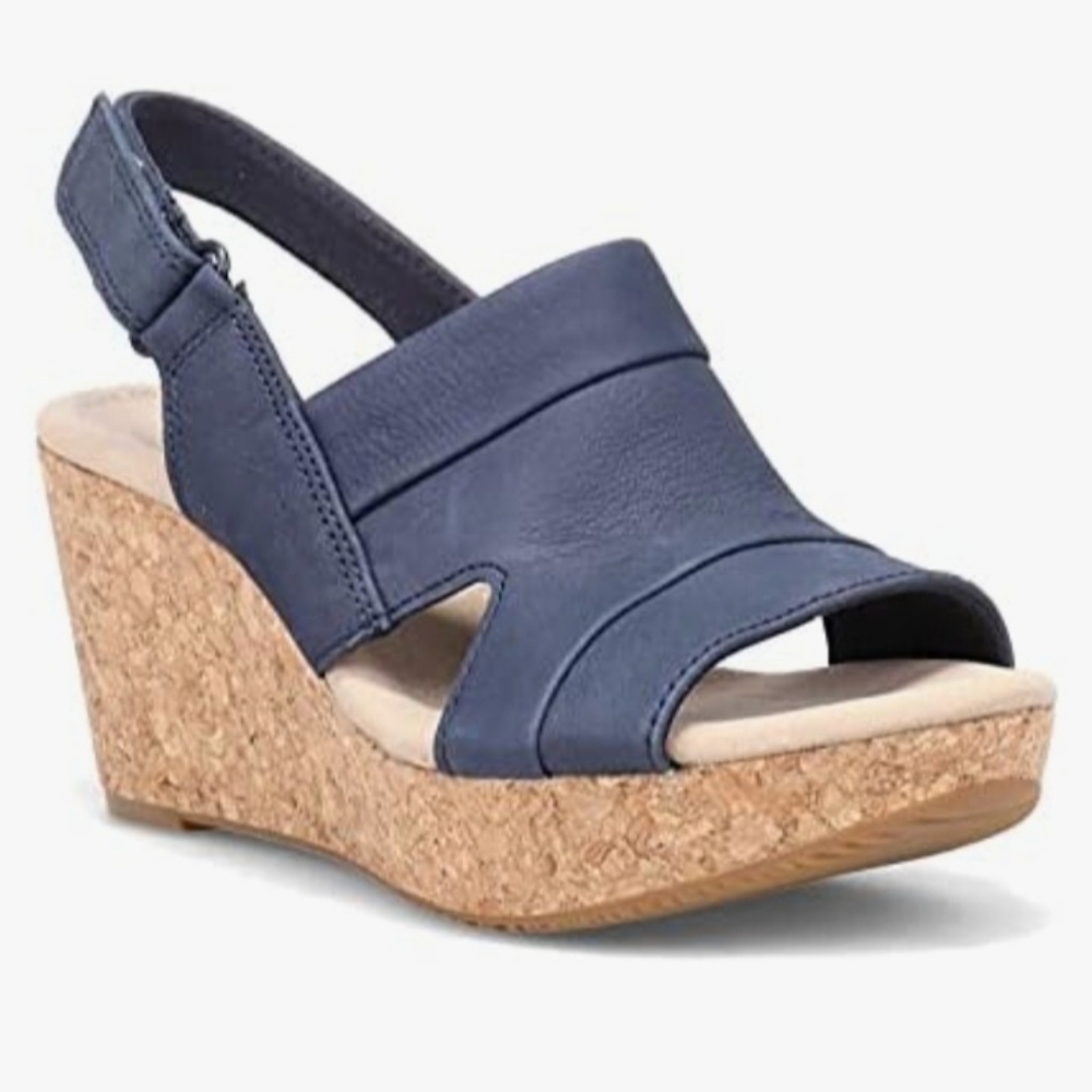 Clarks Blue Nubuck Leather Wedge Sandals with Cross-Strap Design SZ 8